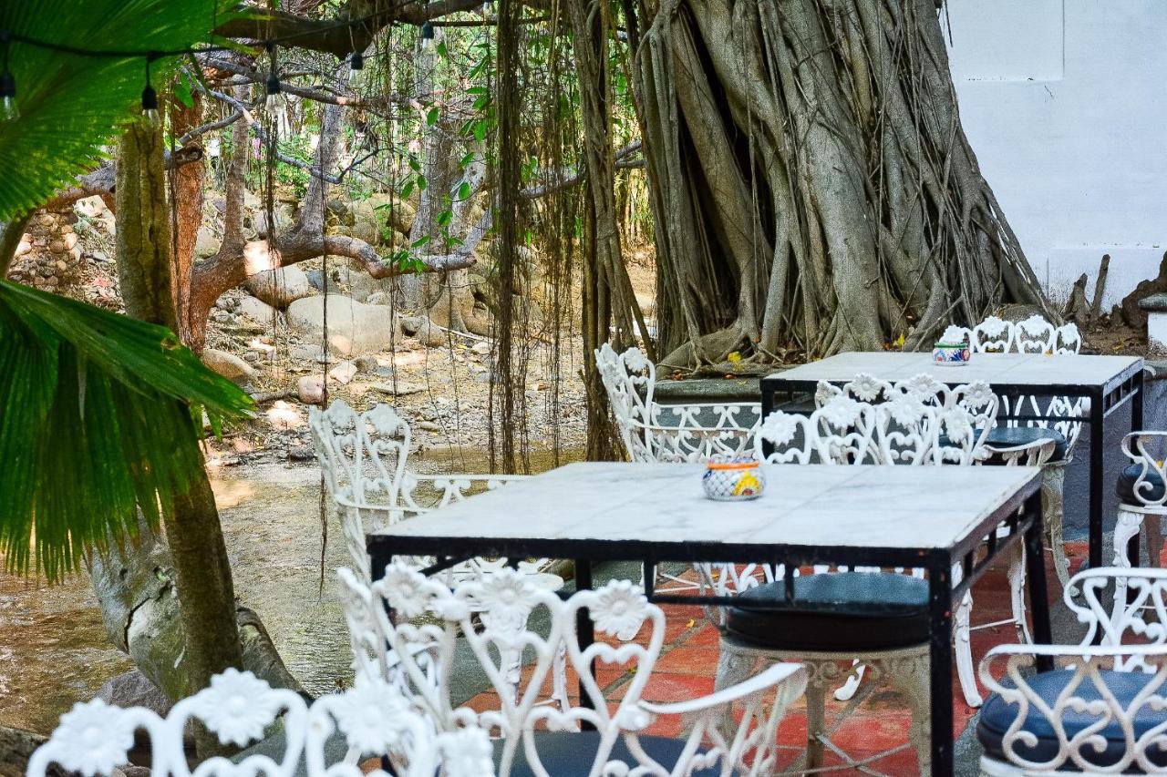 Garlands Del Rio Riverside Boutique Hotel 푸에르토 발라타 외부 사진