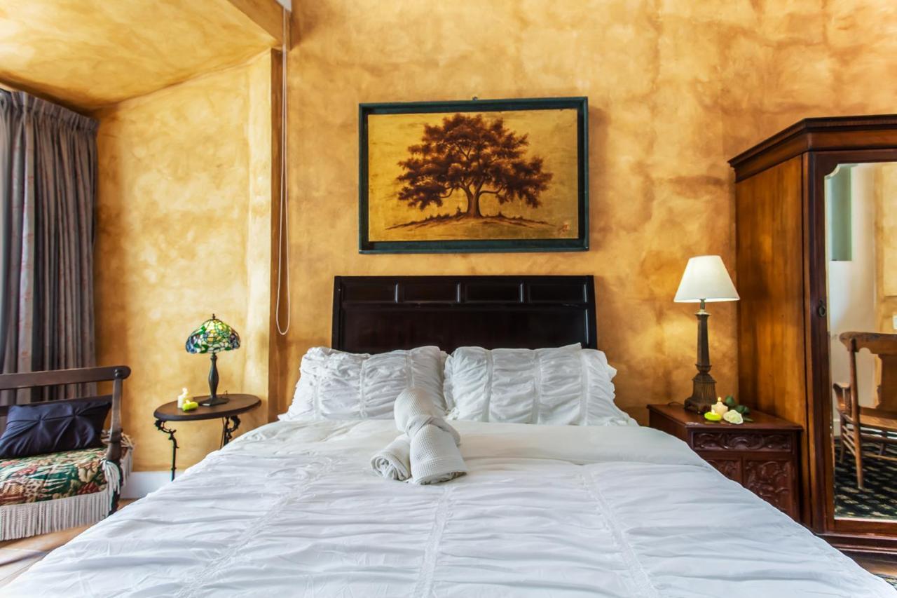 Garlands Del Rio Riverside Boutique Hotel 푸에르토 발라타 외부 사진