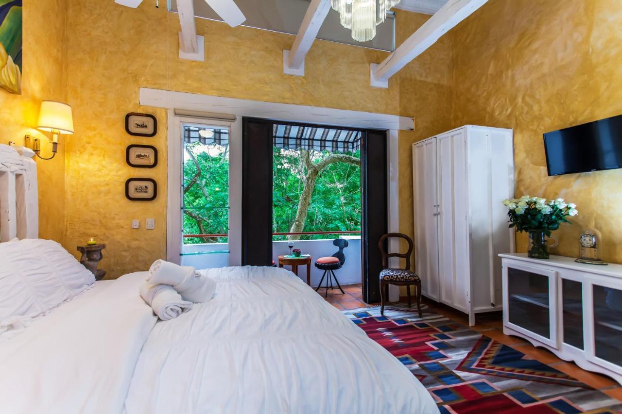 Garlands Del Rio Riverside Boutique Hotel 푸에르토 발라타 외부 사진